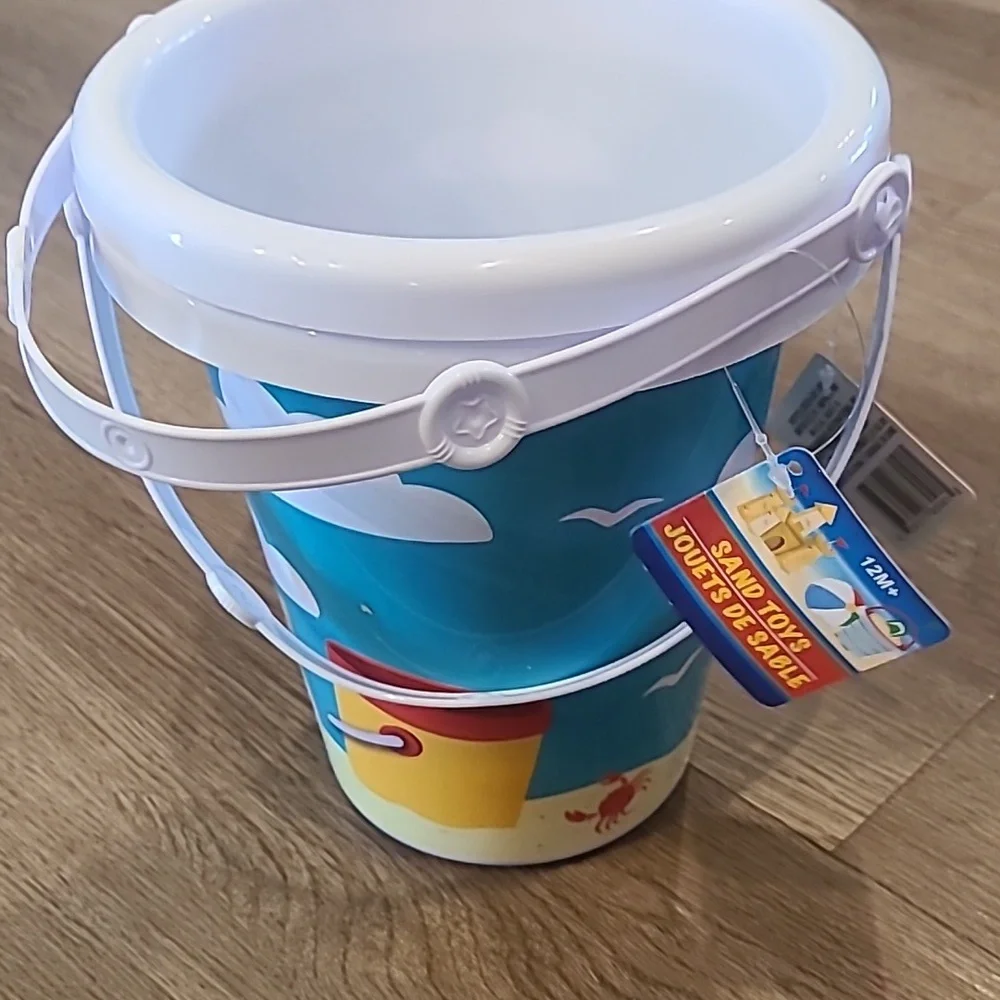2 New Colorful Castle Party Buckets